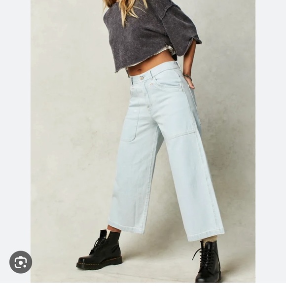 Free People Piper Striped Print Mid Rise Cropped Wide Leg Jeans - Picture 8 of 16